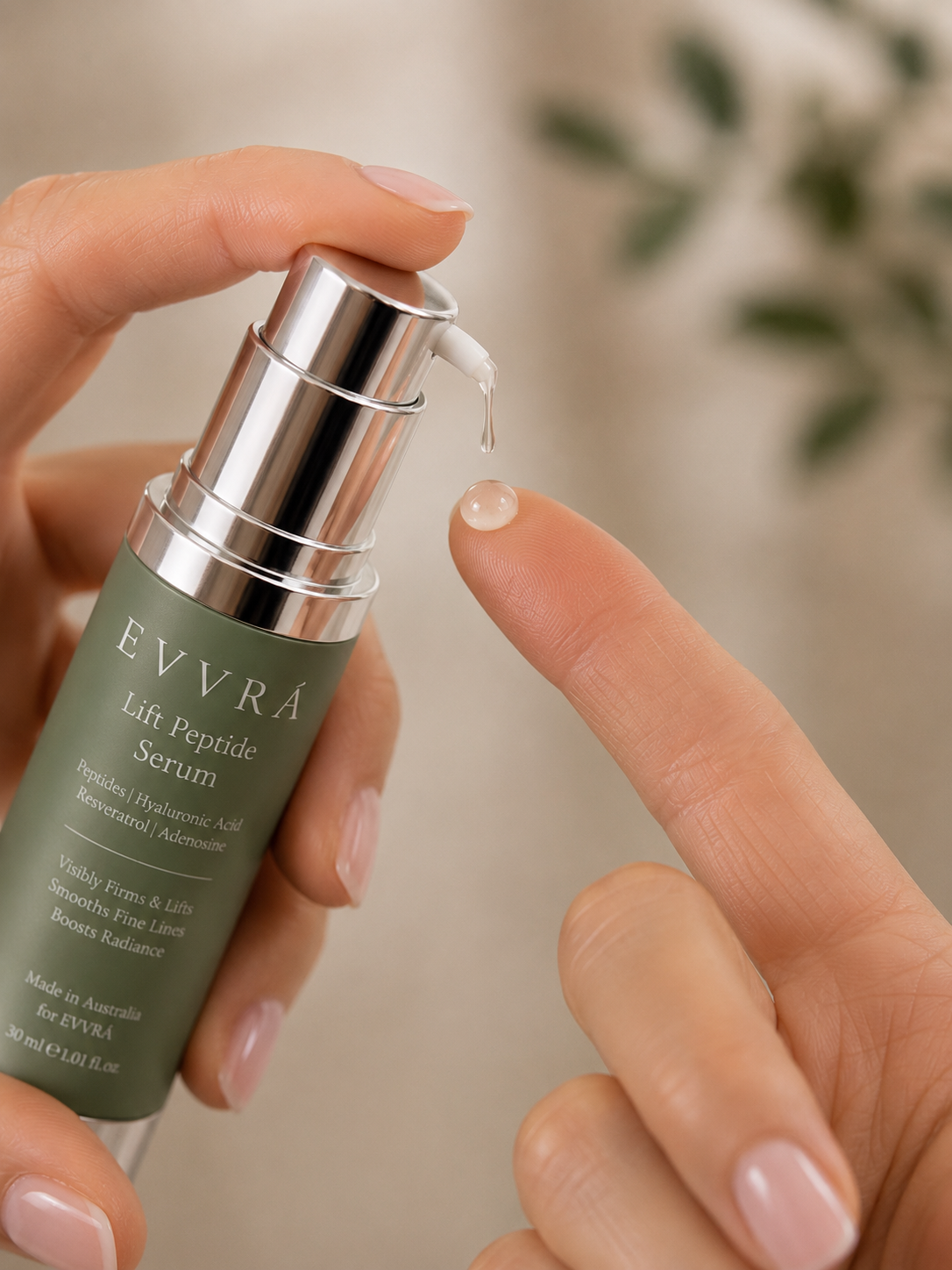 Lift Peptide Serum bottle with Matrixyl peptide complex, EVVRÁ