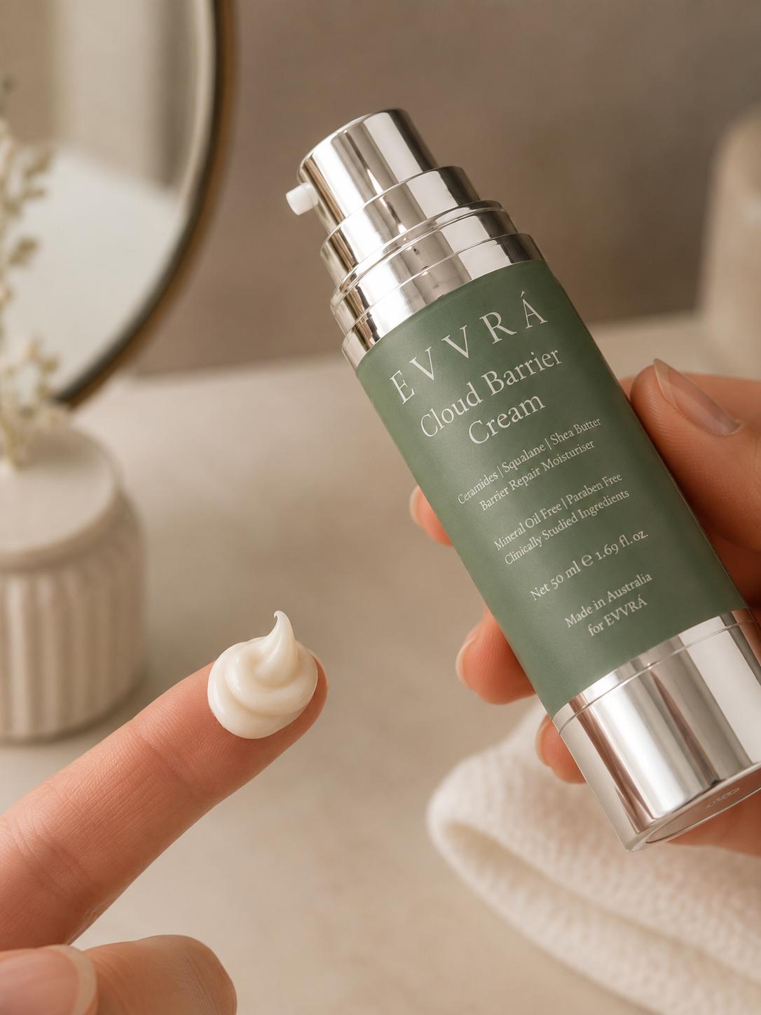 Cloud Barrier Cream jar with ceramides and shea butter, EVVRÁ